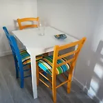 Casa Degli Avi,da Zio Nino Nel Borgo Marinaro Casa vacanze Pozzallo