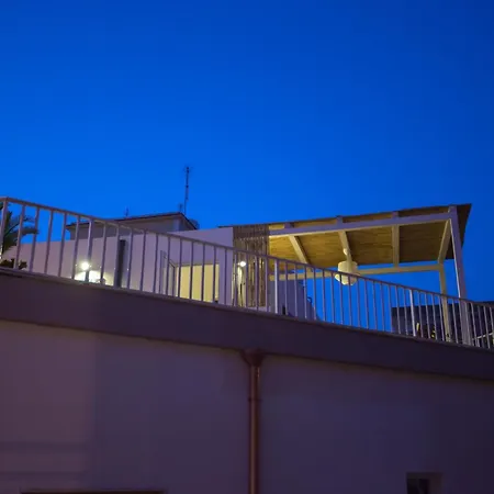 Casa vacanze Casa Degli Avi,da Zio Nino Nel Borgo Marinaro Pozzallo
