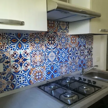 Casa vacanze Casa Degli Avi,da Zio Nino Nel Borgo Marinaro
